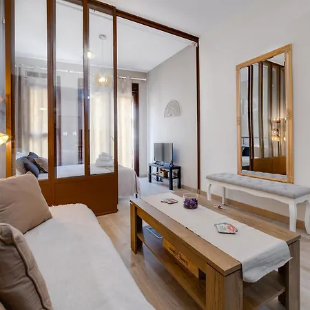 Апартаменты Hb - Rambla Mercado Playa - El Loft Del Barrio Аликанте